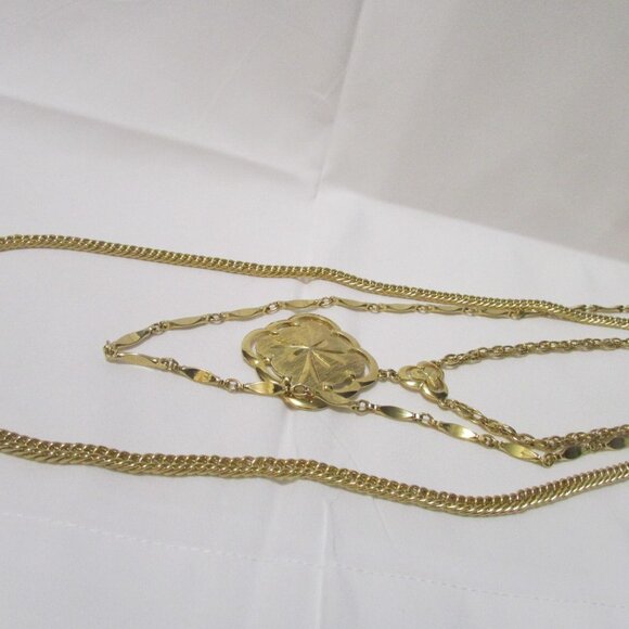 Symbolic Diamond Shape Gold Tone Pendant Elegant Multi Strand Necklace - Picture 9 of 11